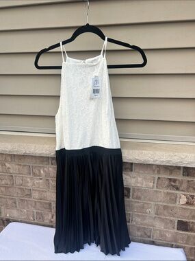 Kohl's Two-Tone Lace Halter Midi Dress - White & Black